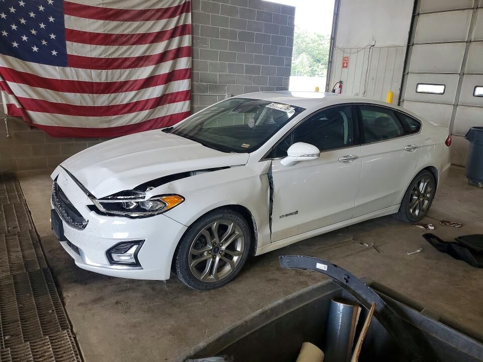 2019 FORD Fusion