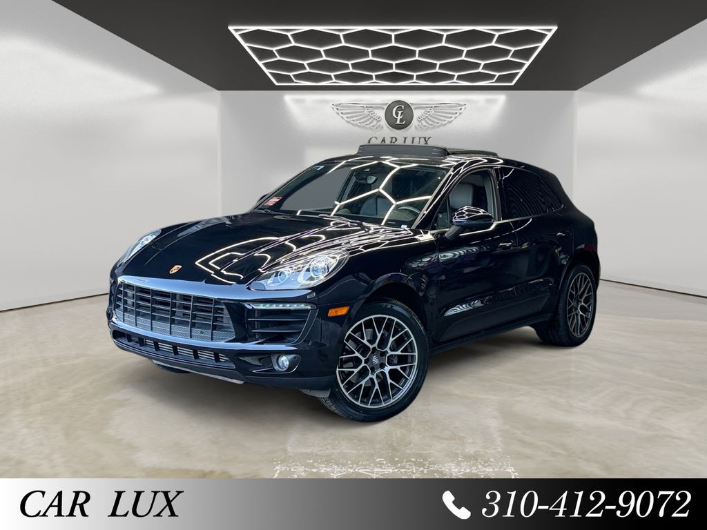 2018 PORSCHE Macan