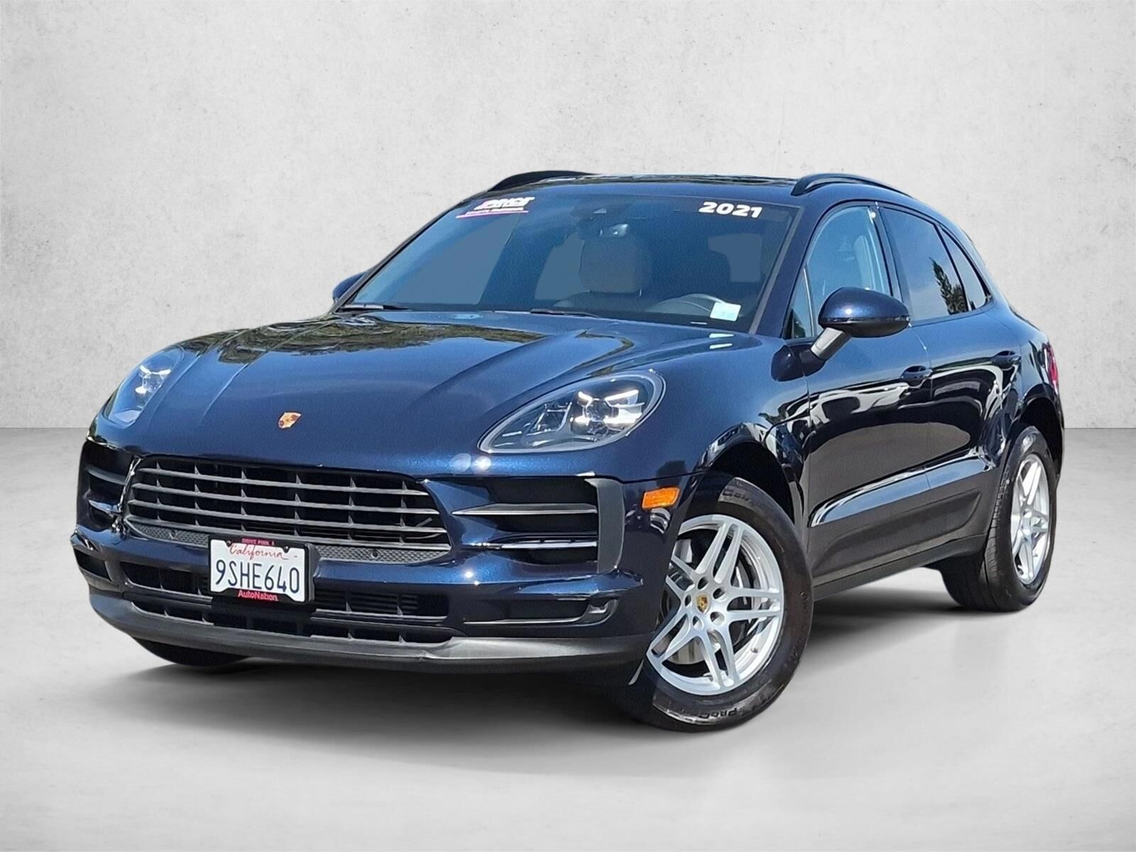 2021 PORSCHE Macan