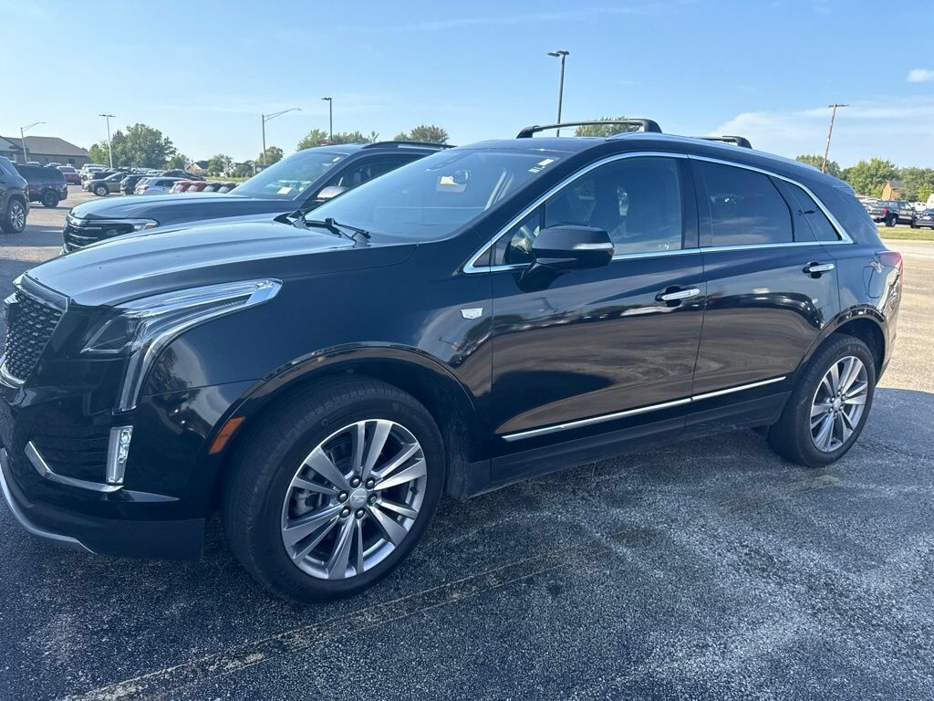 2024 CADILLAC XT5