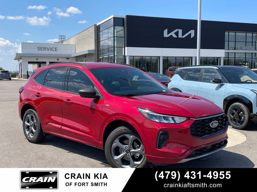 2024 FORD Escape