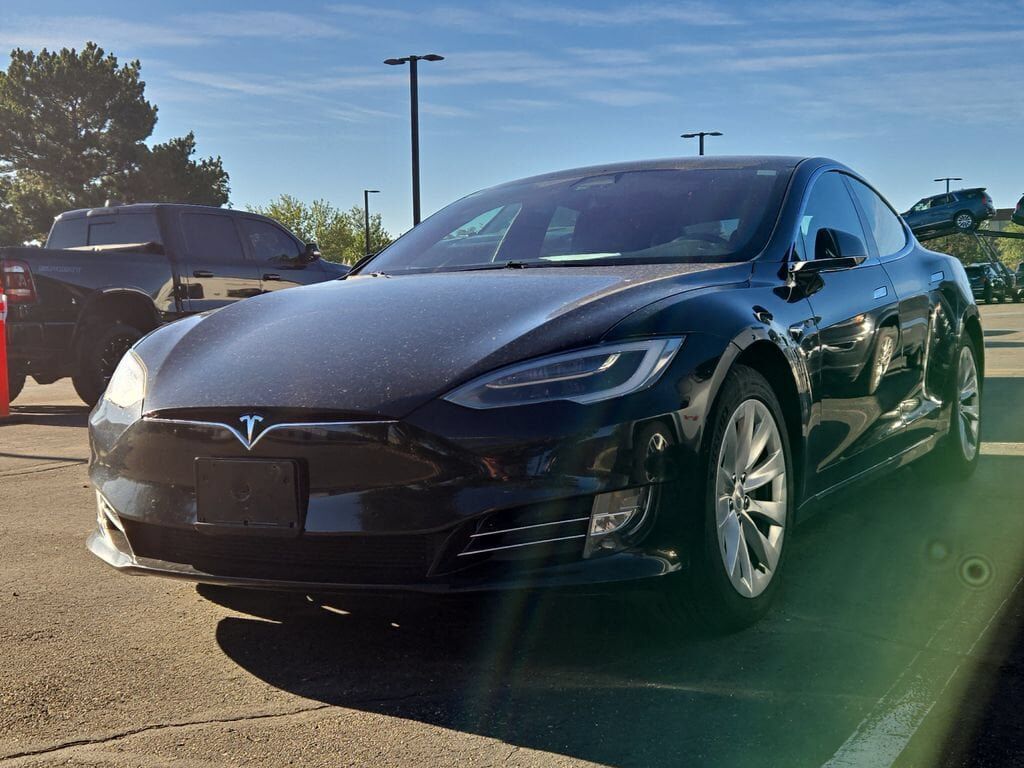 2018 TESLA Model S