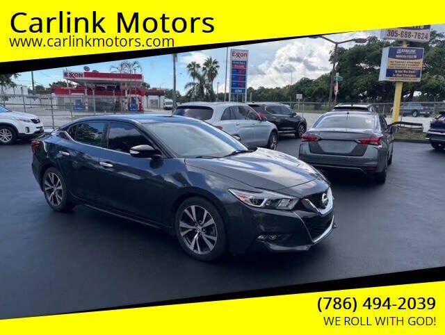 2017 NISSAN Maxima