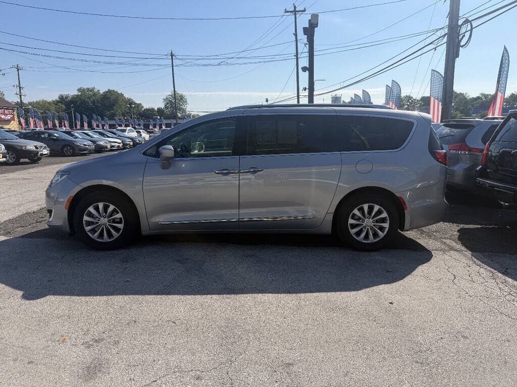 2019 CHRYSLER Pacifica