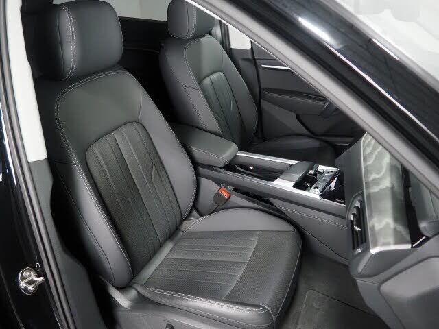 2024 Audi Q8