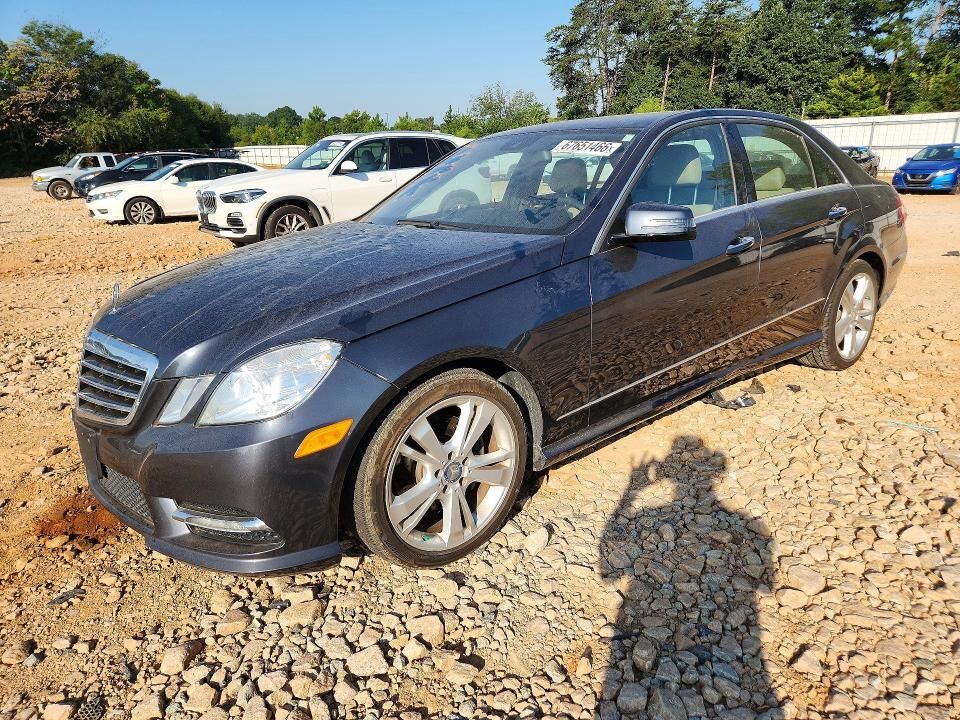 2013 MERCEDES-BENZ E-Class