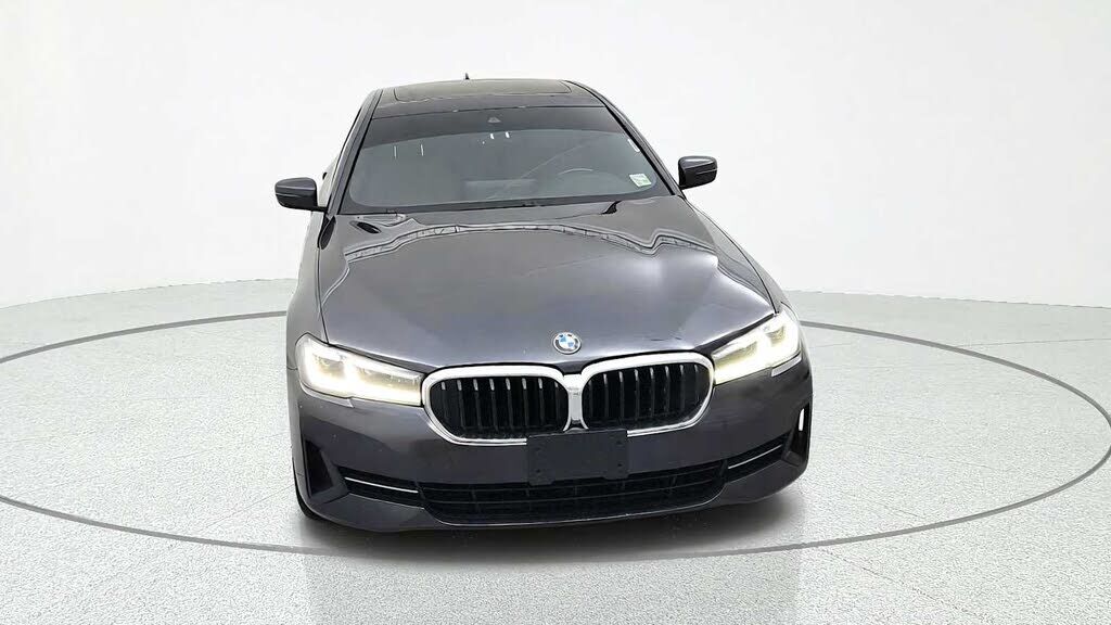 2021 BMW 530i