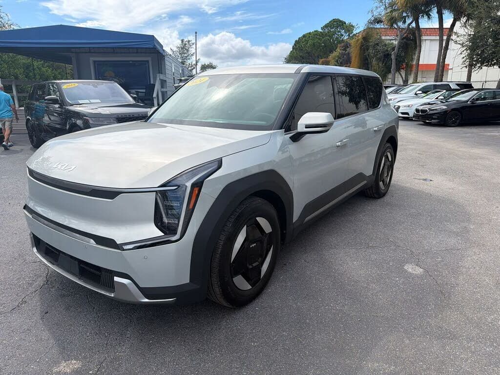 2024 KIA EV9