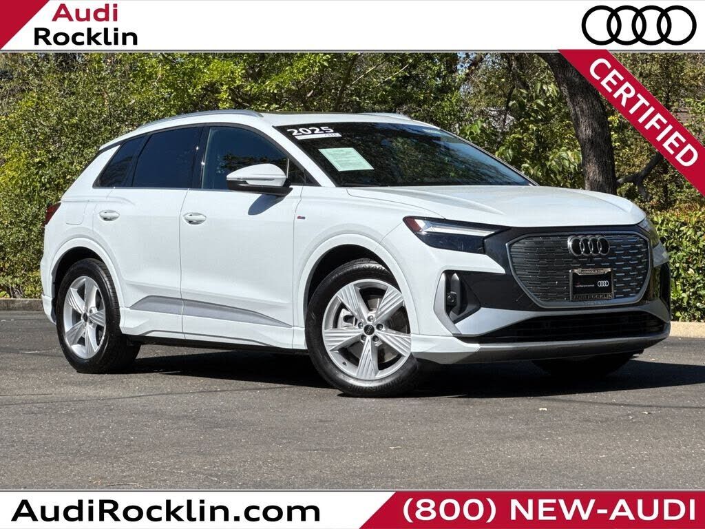 2025 AUDI Q4