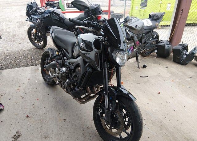 2016 YAMAHA FZ09