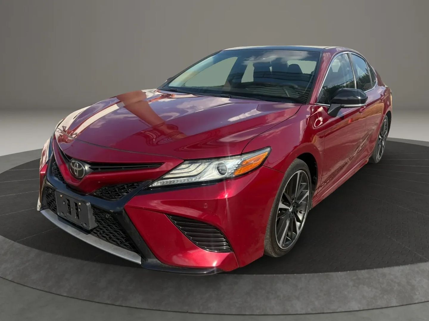 2018 TOYOTA Camry