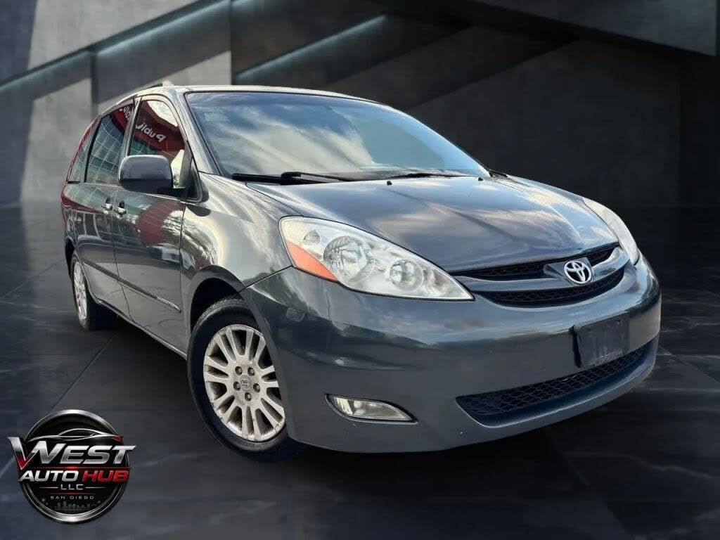 2008 TOYOTA Sienna