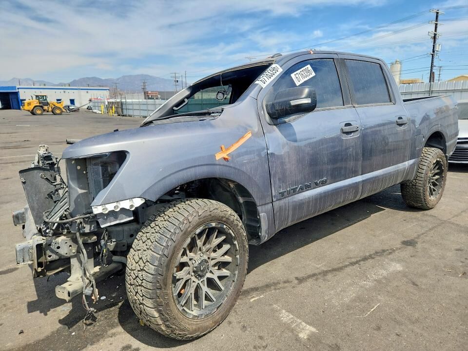 2019 NISSAN Titan