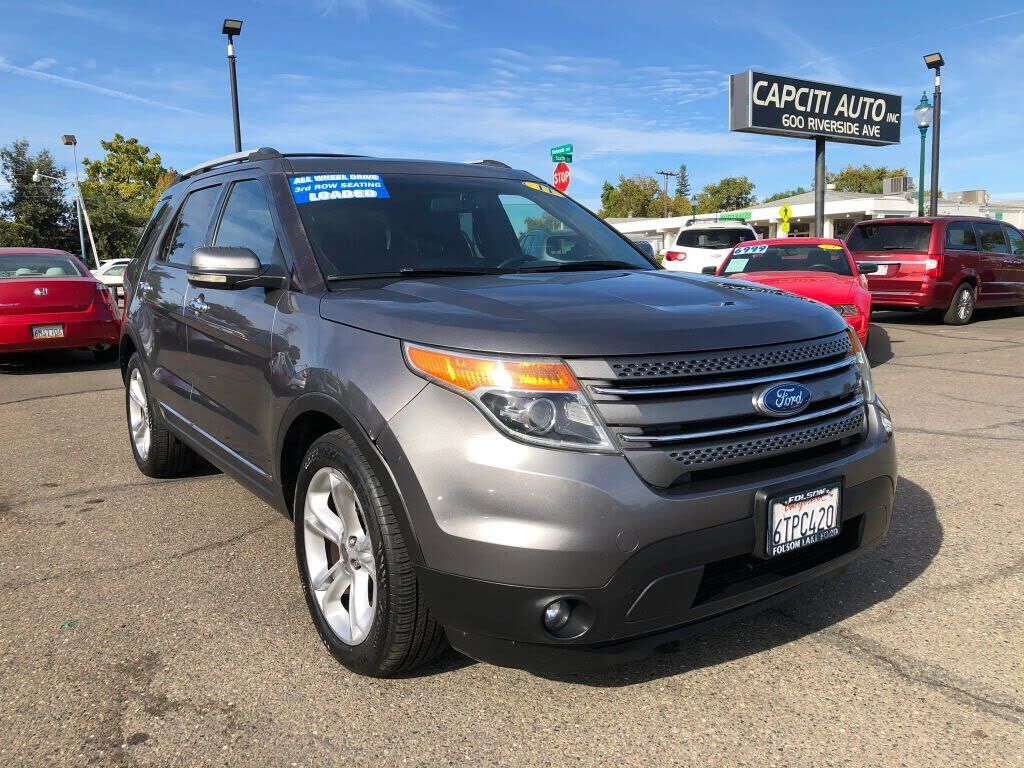 2011 FORD Explorer