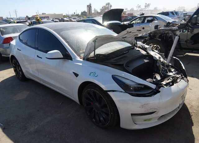 2022 TESLA Model 3