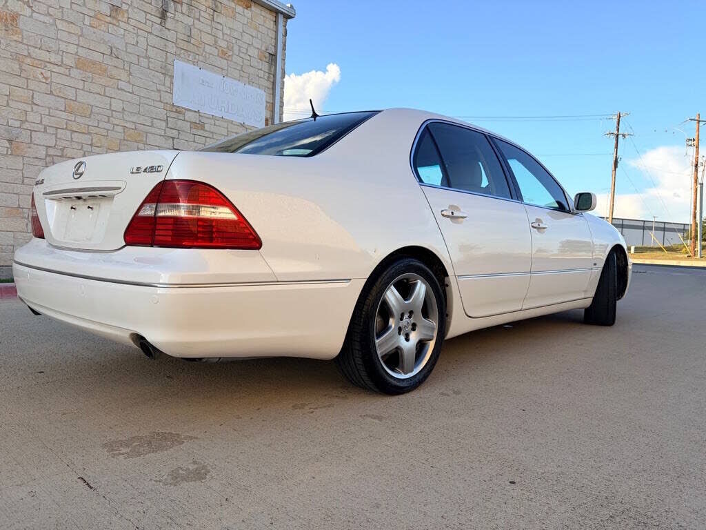 2004 Lexus LS