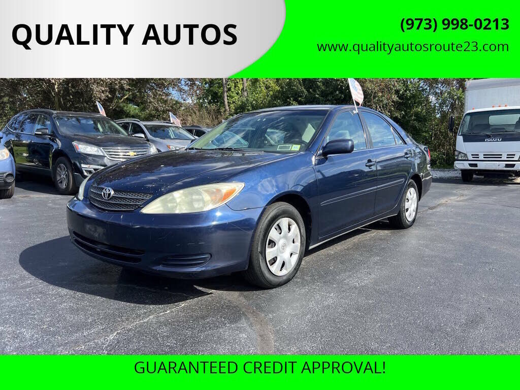 2004 TOYOTA Camry