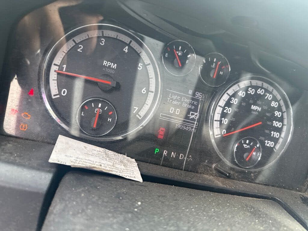 2012 DODGE Ram