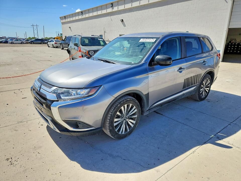 2020 MITSUBISHI Outlander