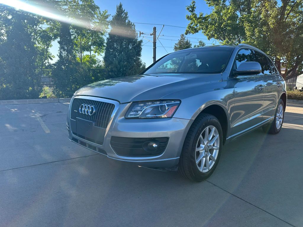 2011 AUDI Q5