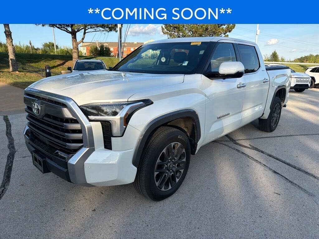 2025 TOYOTA Tundra