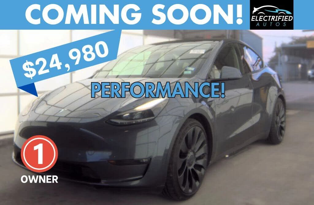 2023 TESLA Model Y