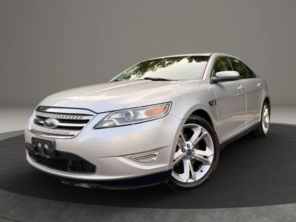 2010 FORD Taurus