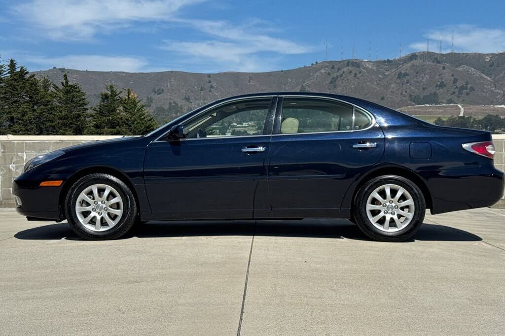 2004 Lexus ES
