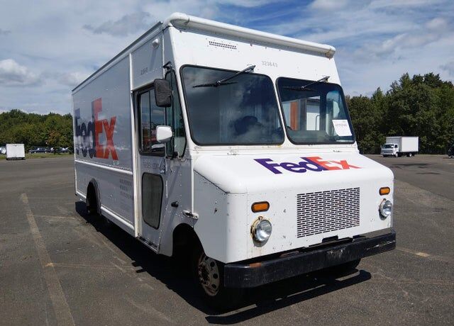 2008 FORD E-450