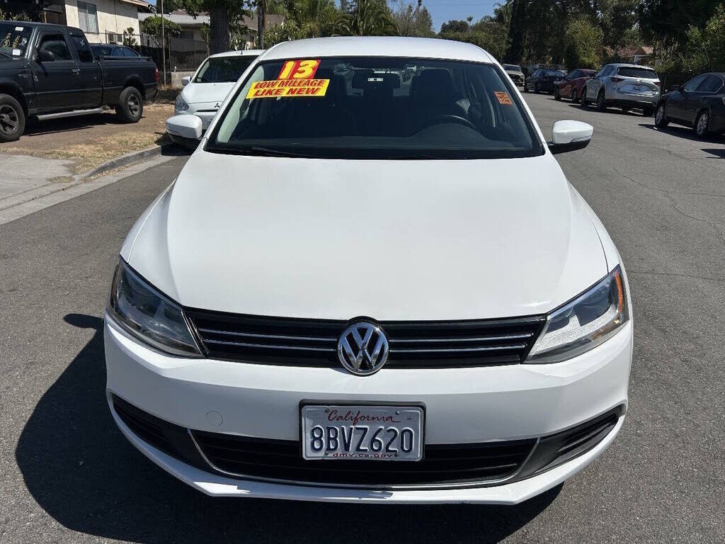 2013 VOLKSWAGEN Jetta