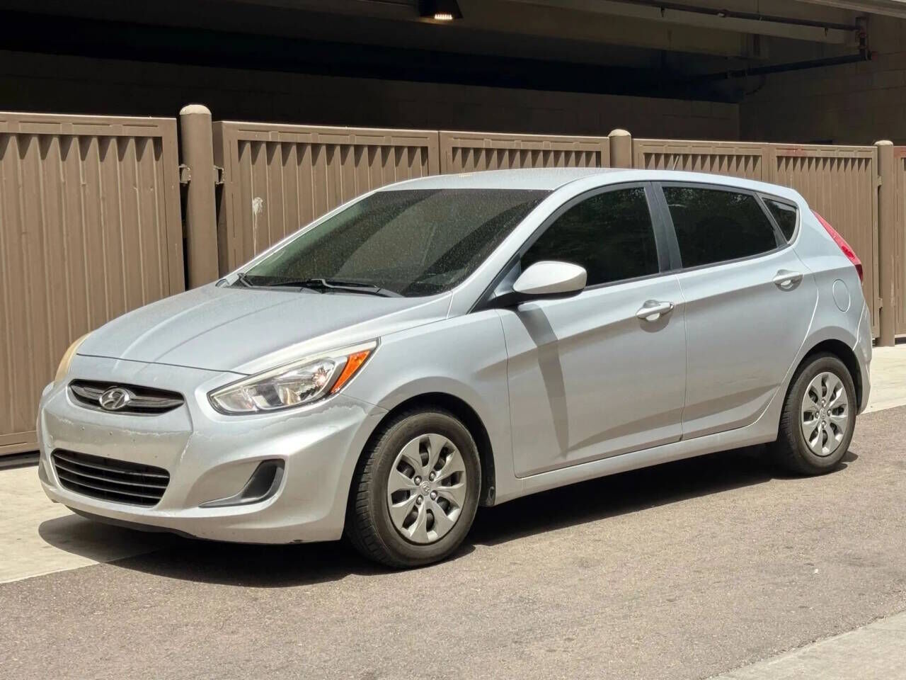 2017 HYUNDAI Accent