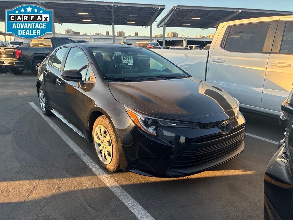 2024 TOYOTA Corolla