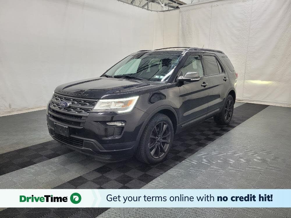 2019 FORD Explorer