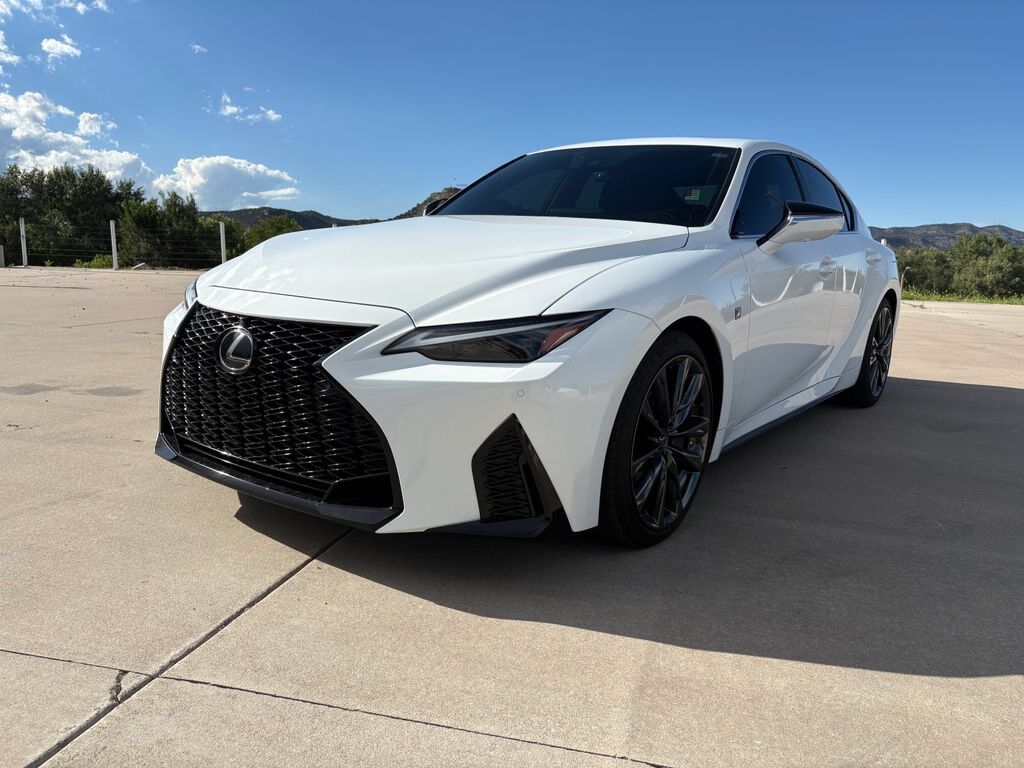 2024 LEXUS IS
