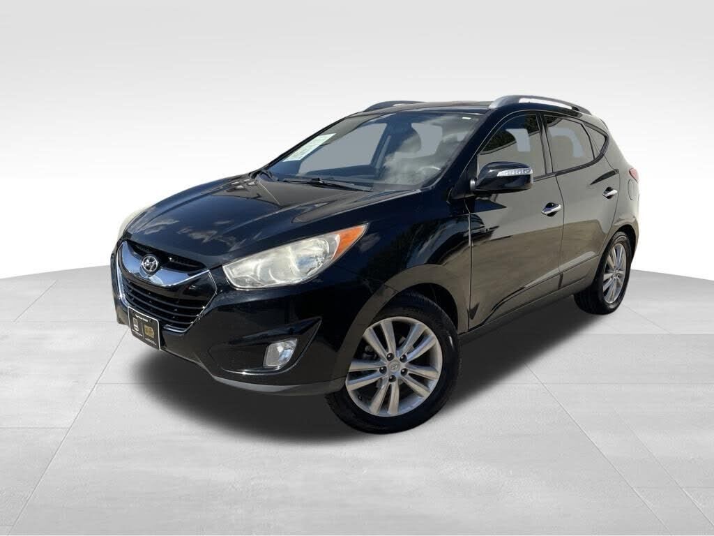 2011 HYUNDAI Tucson
