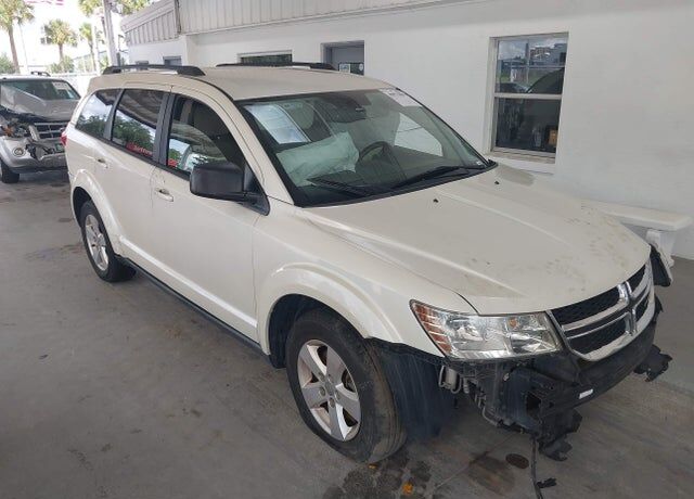 2013 DODGE Journey