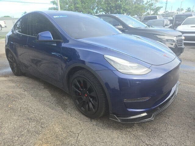 2020 TESLA Model Y