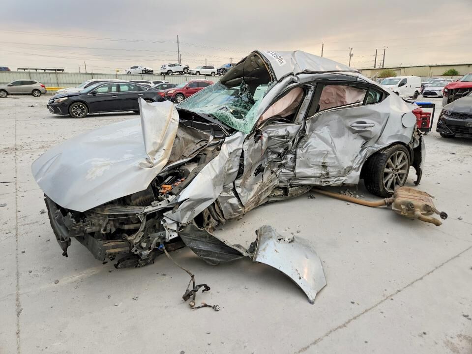 2018 MAZDA Mazda3