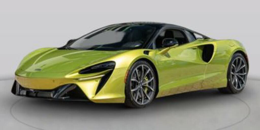2023 MCLAREN ARTURA