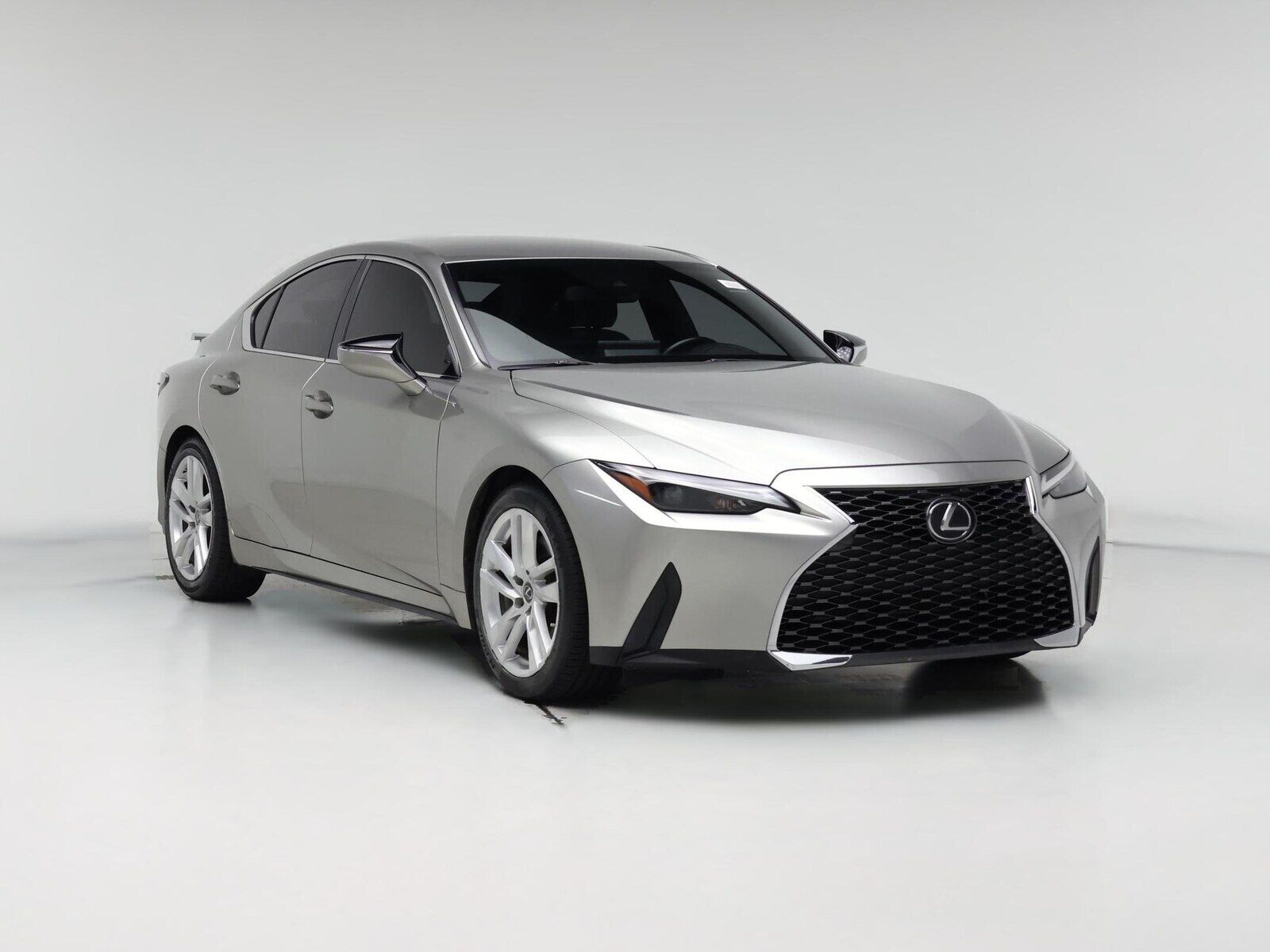2022 LEXUS IS