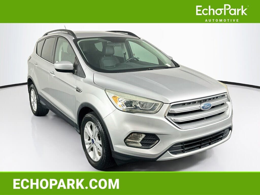 2017 FORD Escape