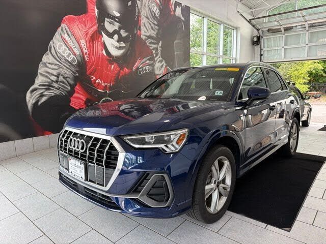 2023 AUDI Q3