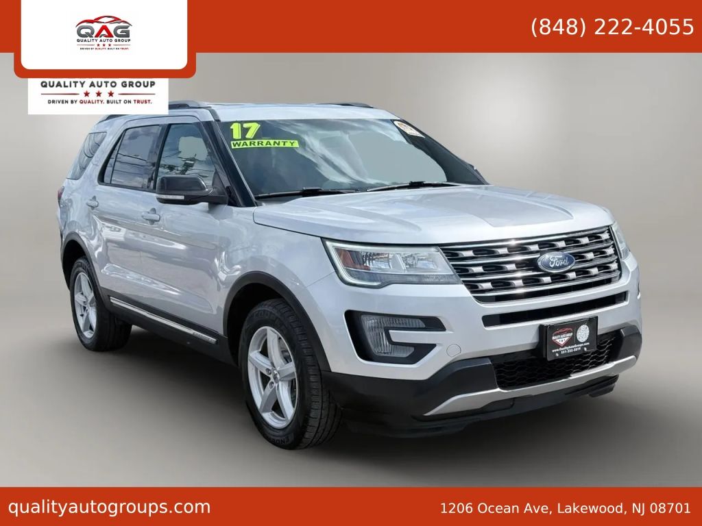 2017 FORD Explorer