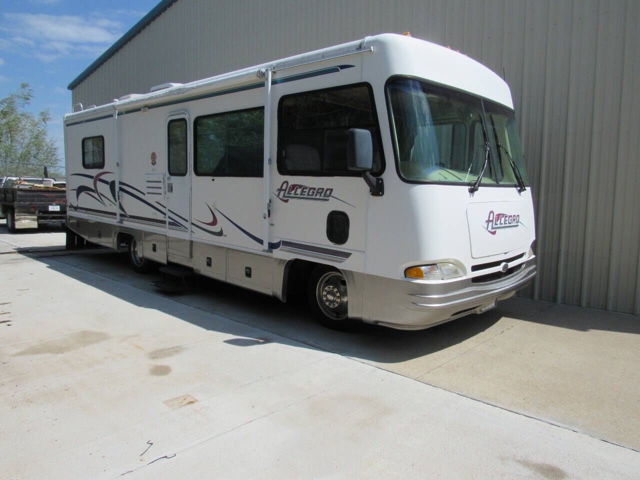 1999 WORKHORSE 1 Ton Nominal
