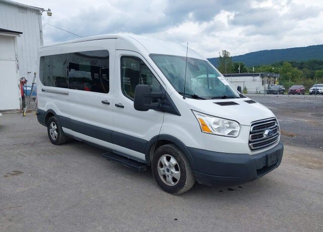 2017 FORD Transit