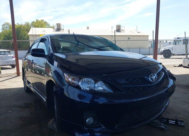 2011 TOYOTA Corolla