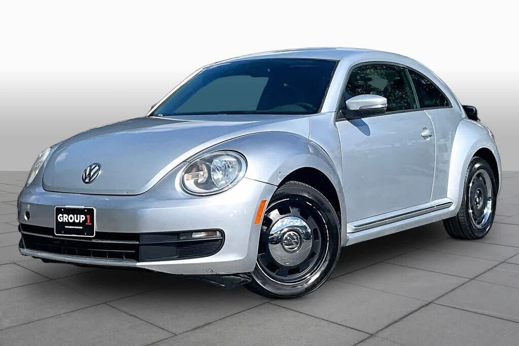 2012 VOLKSWAGEN Beetle