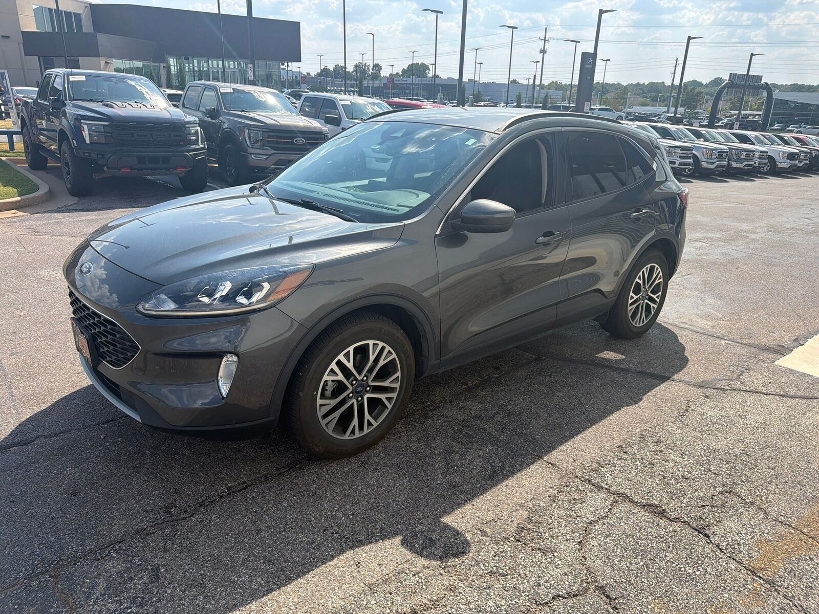2020 FORD Escape
