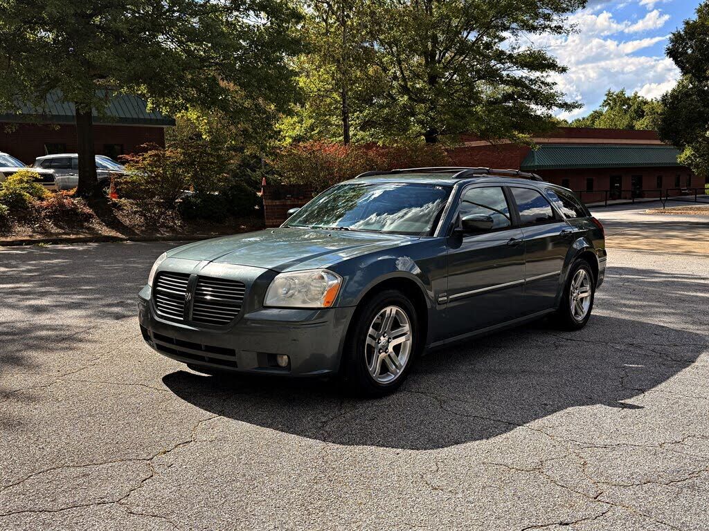 2005 DODGE Magnum