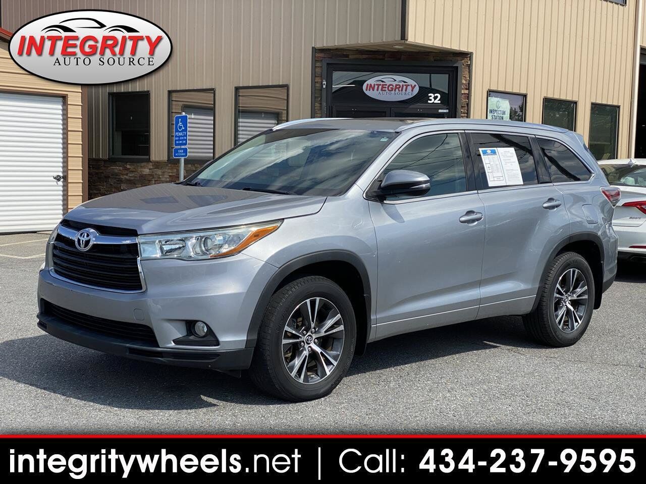2016 TOYOTA Highlander